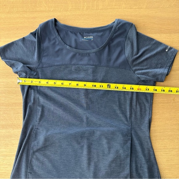 Columbia Womens Place to Place II Dress Size Small Blue Short Sleeve Lightweight - Picture 9 of 10